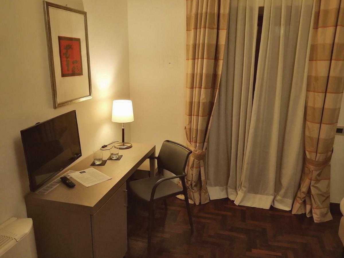 Locanda Giustini Assisi Luaran gambar