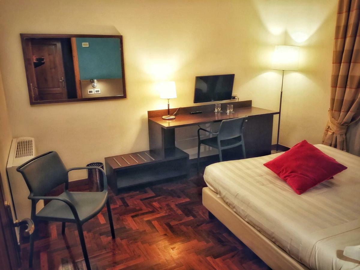 Locanda Giustini Assisi Luaran gambar